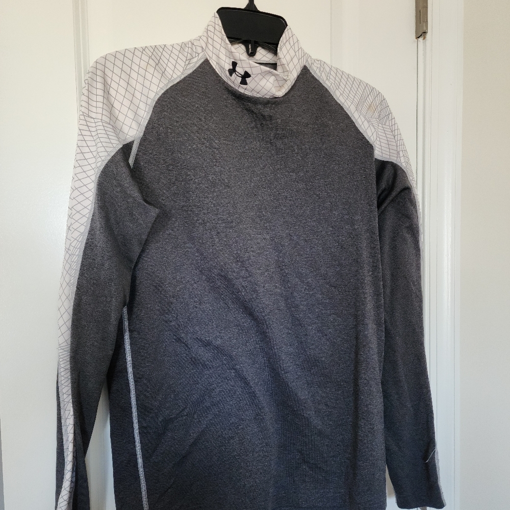 Men's szS Under Armour Mock Neck Workout Shirt Baseball Football Athletic Winter